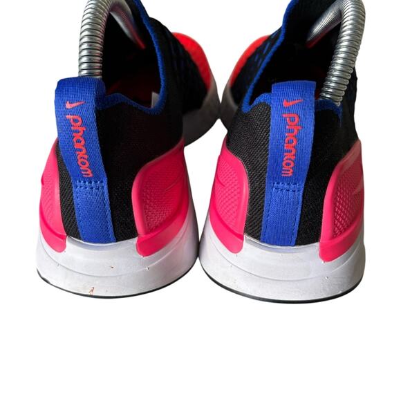 Women's Nike React Phantom Run FK 2 Flyknit Hyper Pink Crimson Black 8.5 - Picture 4 of 5